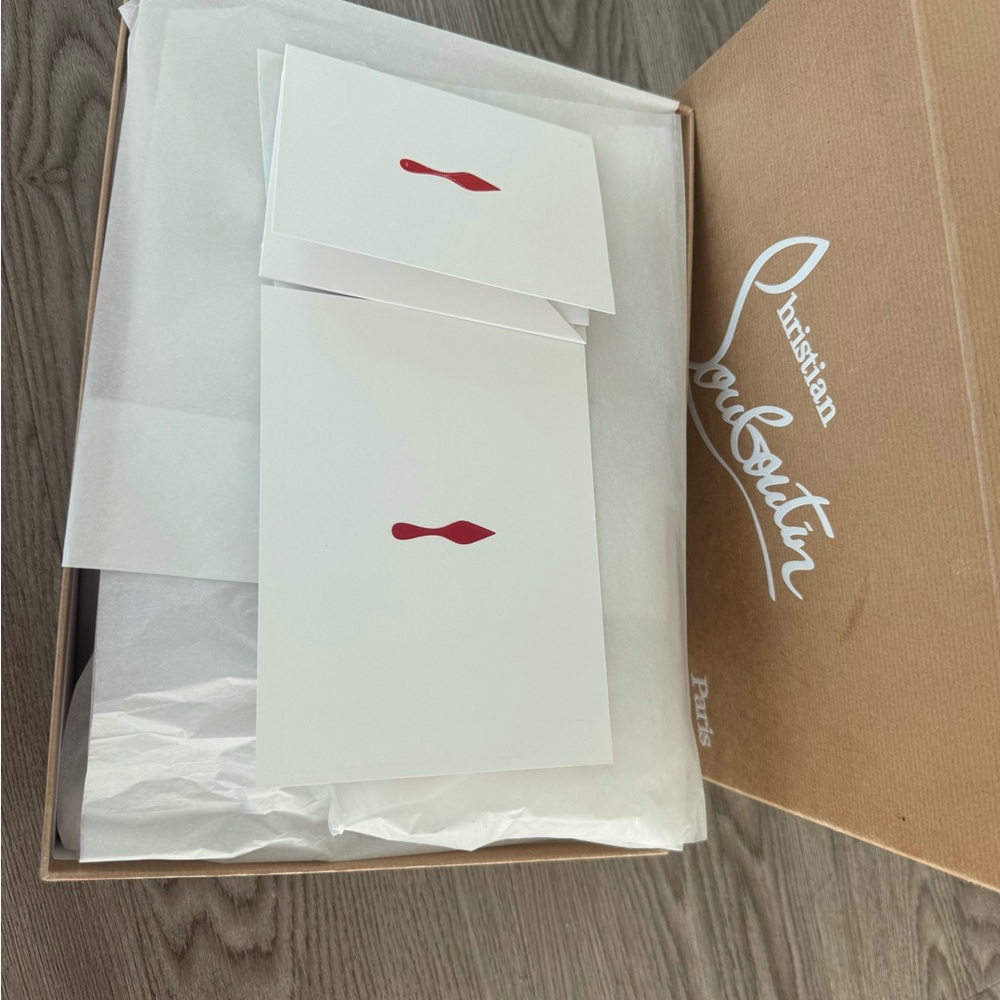 Christian Louboutin So Kate 100MM Black